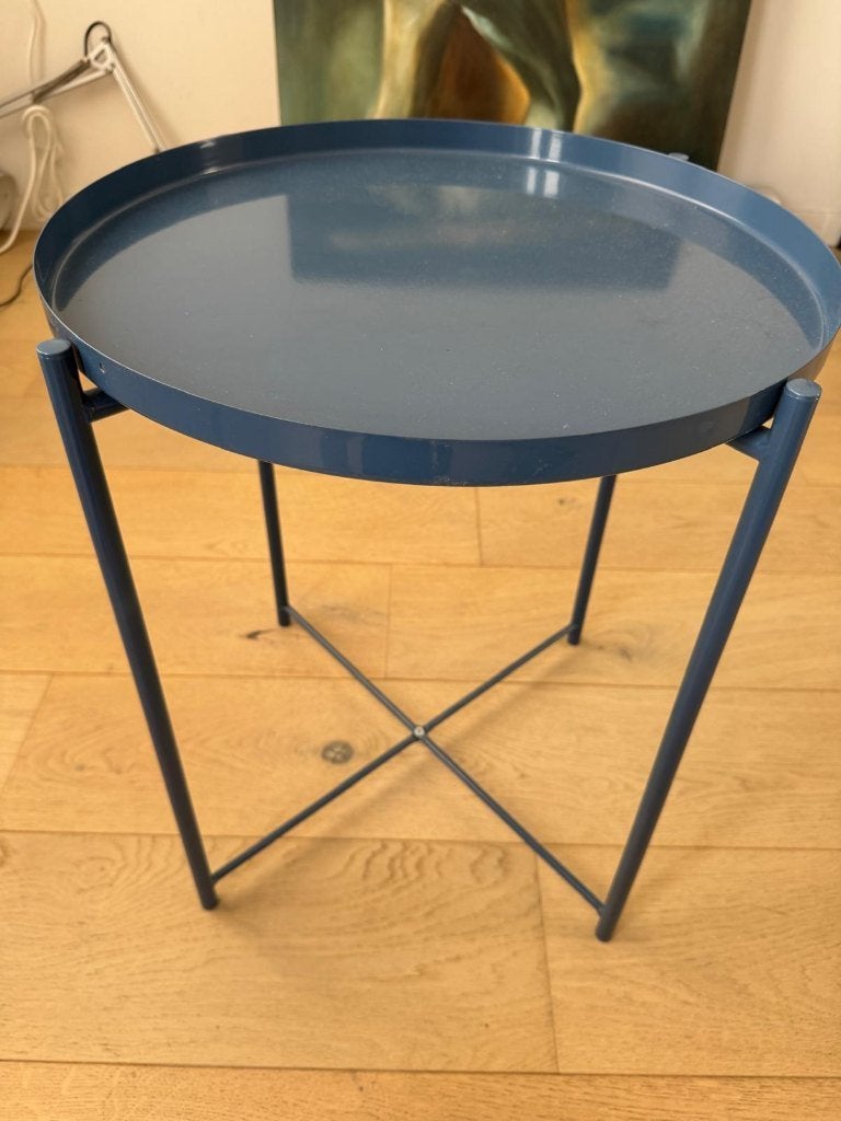 kleine tafel, Huis en Inrichting, Tafels | Salontafels, Ophalen, Zo goed als nieuw, Metaal