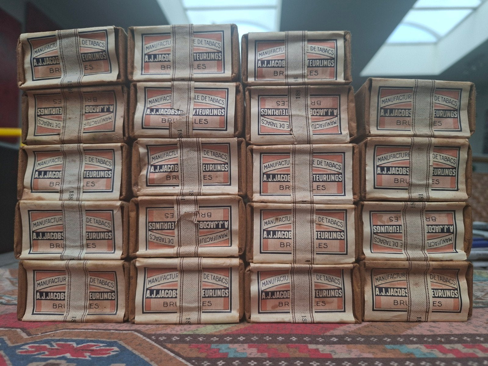 5 x Vieil-Anvers / 19 x Roisin / tabac, Enlèvement