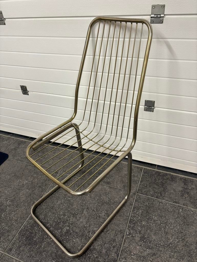 Vintage stoelen draadstructuur met bijhorende kussens., Huis en Inrichting, Ophalen, Gebruikt, Overige kleuren, Hollywood regency