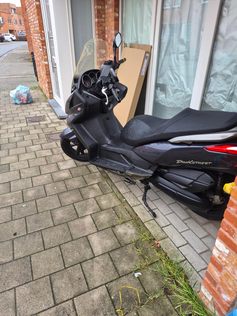 Kymco dinkstreet 125cc 9900km, Particulier