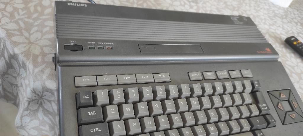 ORDINATEUR VINTAGE PHILIPS NMS 8245 MSX2 ,comme neuf., Enlèvement, Philips