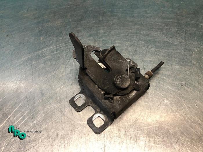 Mécanique de verrouillage capot d'un Citroen Nemo (Nemo 08-, Autos : Pièces & Accessoires, -, 3 mois de garantie, Utilisé, -