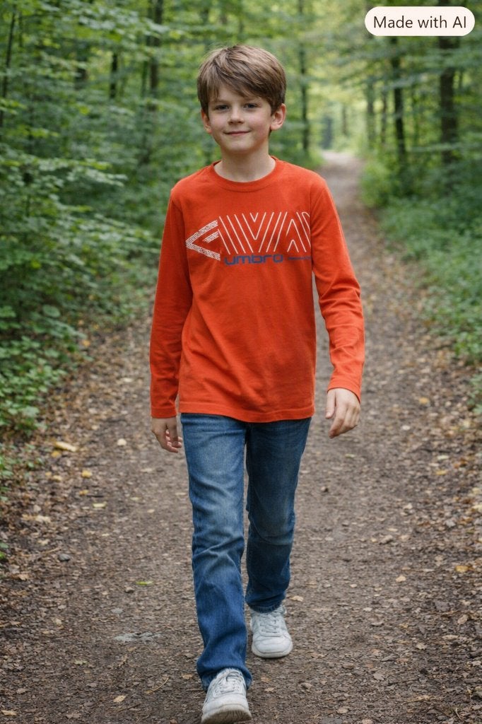 X123. T‑shirt Umbro – Taille S (164–176), Enlèvement ou Envoi, Comme neuf, Umbro, Garçon