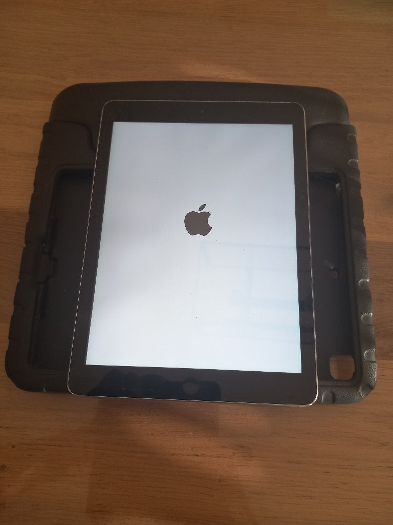 Apple ipad A1474 16 GB wifi, Computers en Software, Apple iPads, 10 inch, Gebruikt, Apple iPad, Ophalen of Verzenden