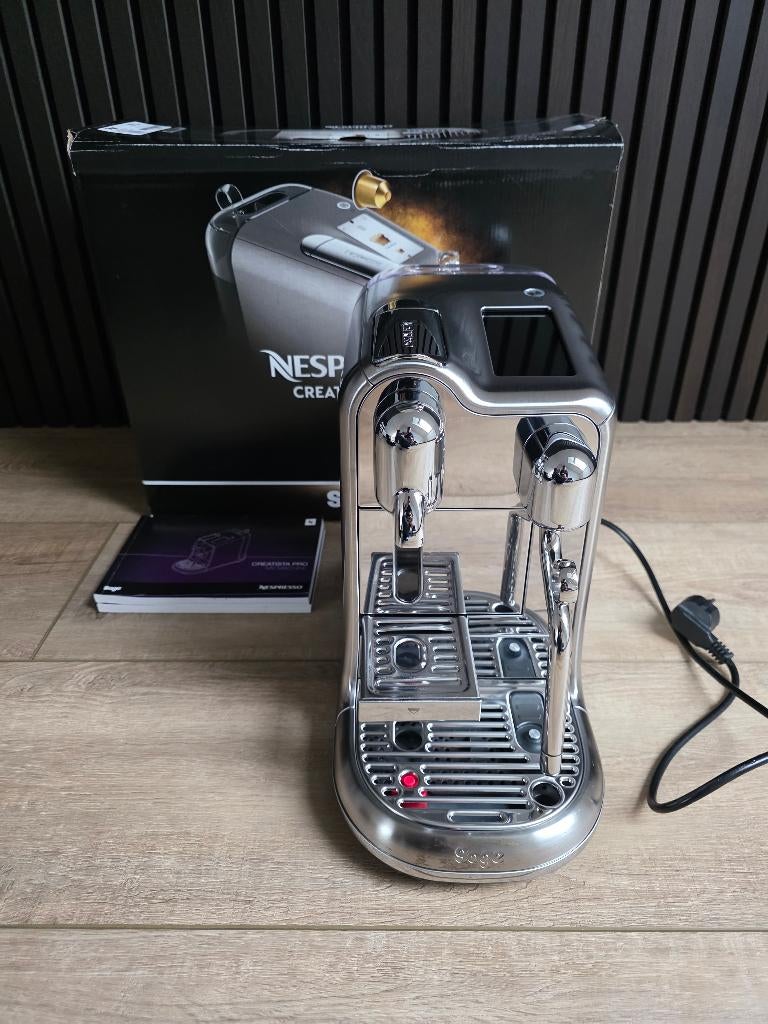 Sage the Creatista Pro Stainless Steel, Réservoir d'eau amovible, Enlèvement ou Envoi, Dosettes et capsules de café, Comme neuf