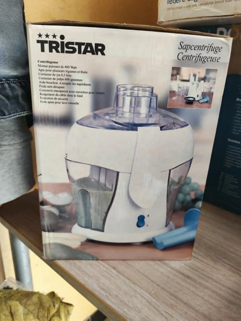 Centrifugeuse Tristar 400W, Electroménager, Extracteurs de jus, Enlèvement, Comme neuf, Électrique, Presse-agrume
