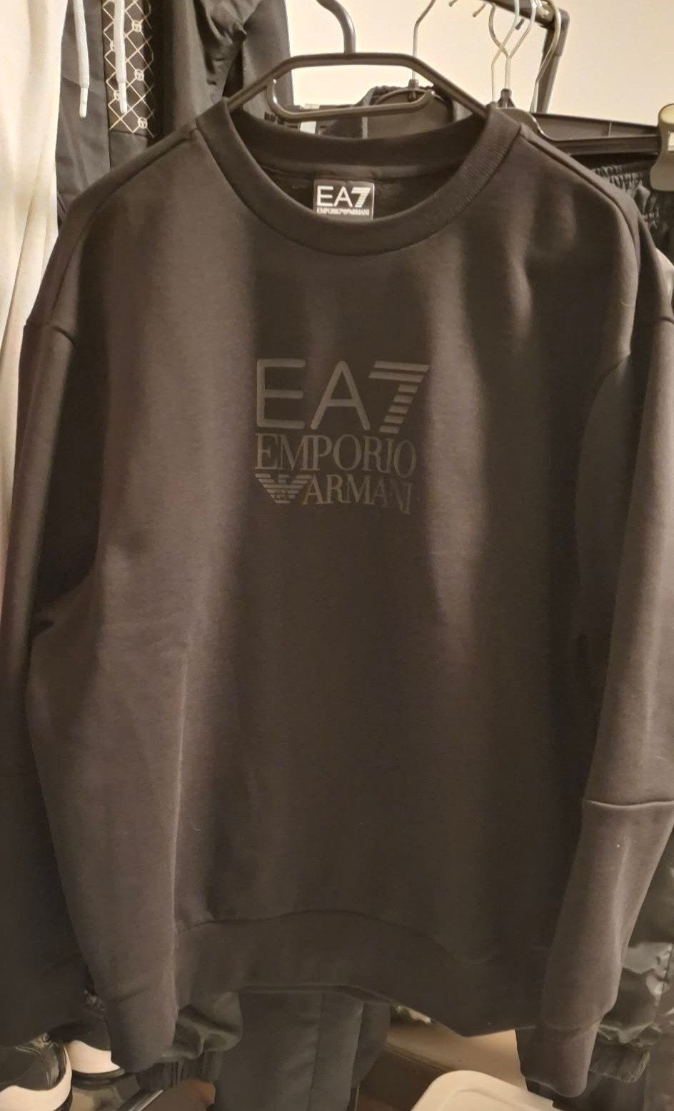 Pull femme noir Emporio Armani EA7, Neuf, Emporio Armani EA7, Taille 38/40 (M), Enlèvement ou Envoi