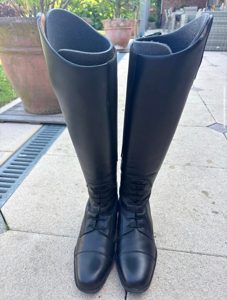 bottes BR, Enlèvement, Comme neuf