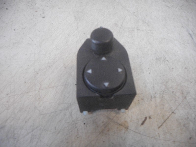 SPIEGEL SCHAKELAAR Audi A3 (8L1) (8d0959565a), Info@audi.de, Audi, Audi AG, Gebruikt