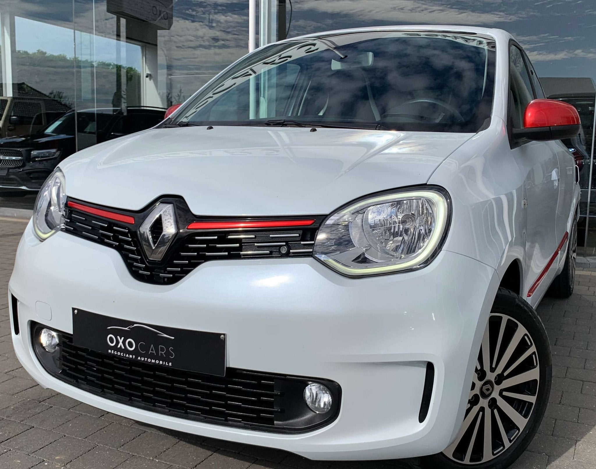 Renault Twingo 0.9 TCe Intens 90CV / FULL OPTIONS / Grand Gp, Cuir, Euro 6, Entreprise, Boîte manuelle