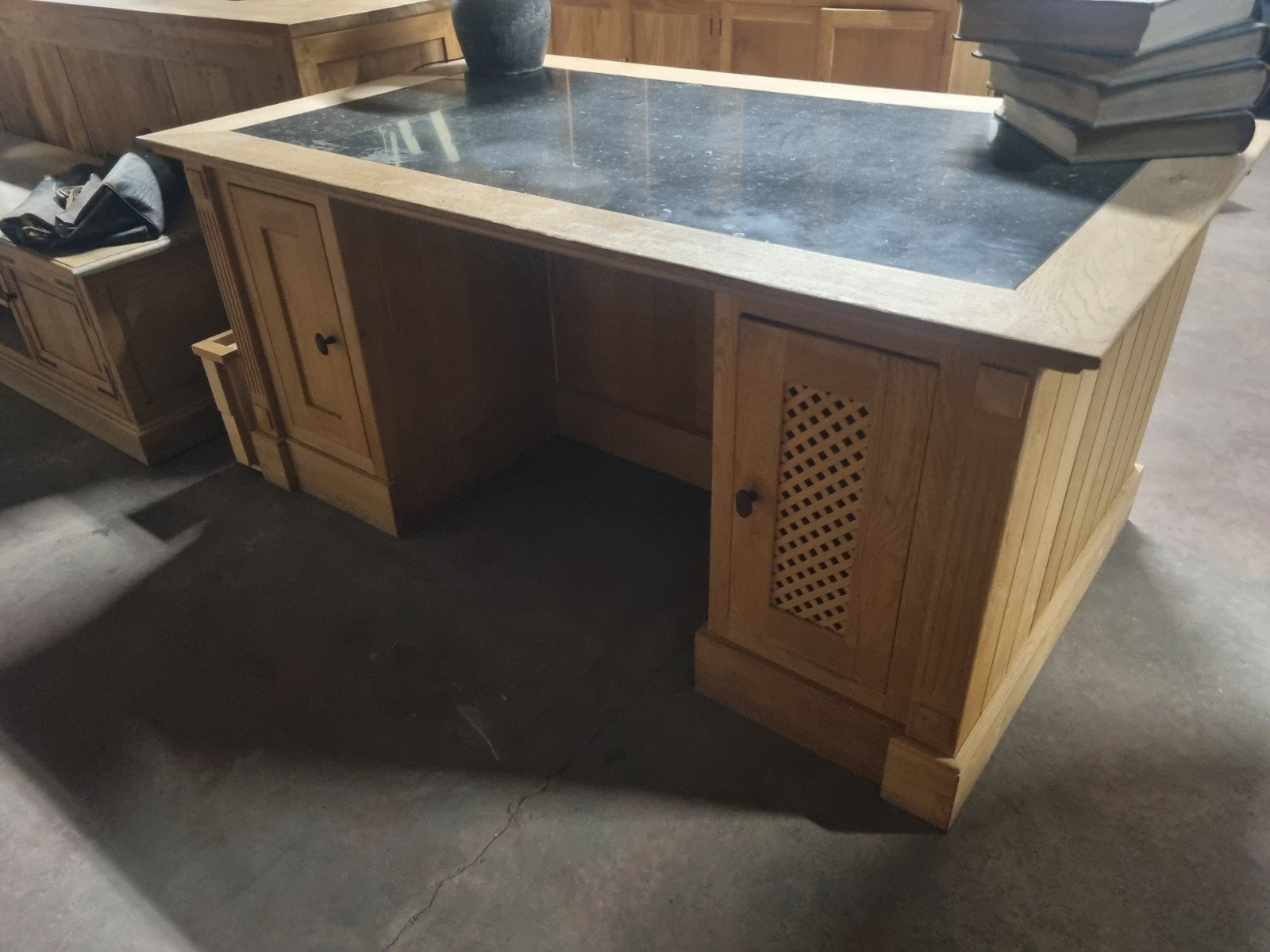 eiken bureau ART:, Opbergruimte, Bruin, Zo goed als nieuw, .