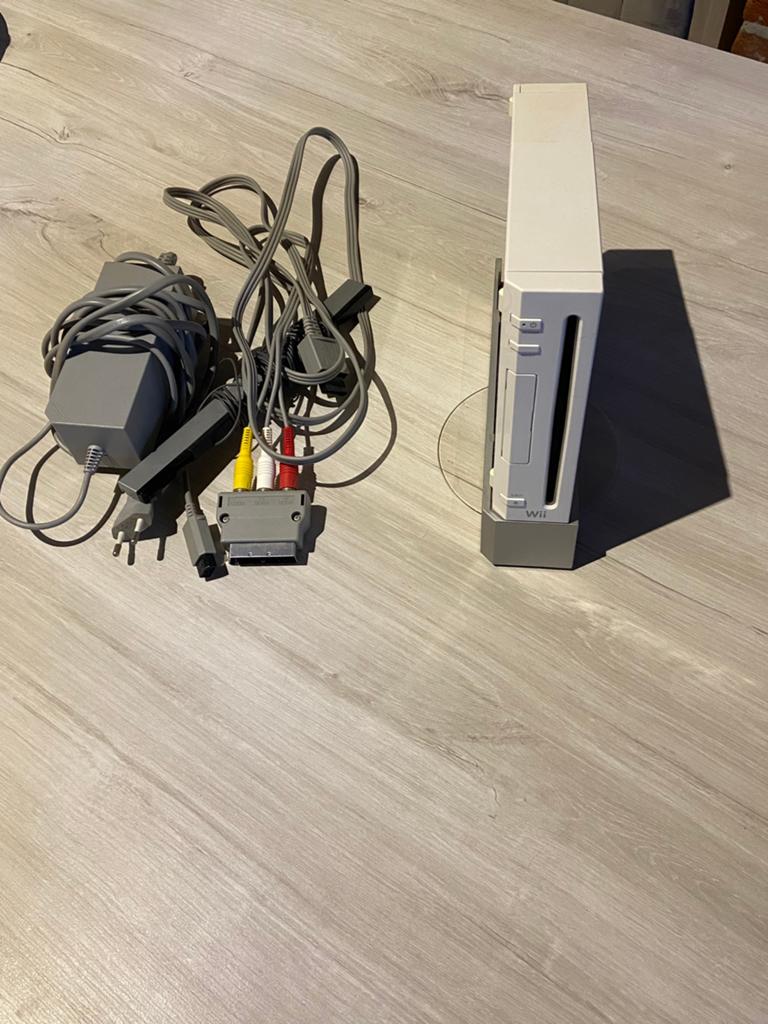 Nintendo Wii, Games en Spelcomputers, Spelcomputers | Nintendo Wii, Ophalen, Gebruikt, Met 2 controllers, Met games