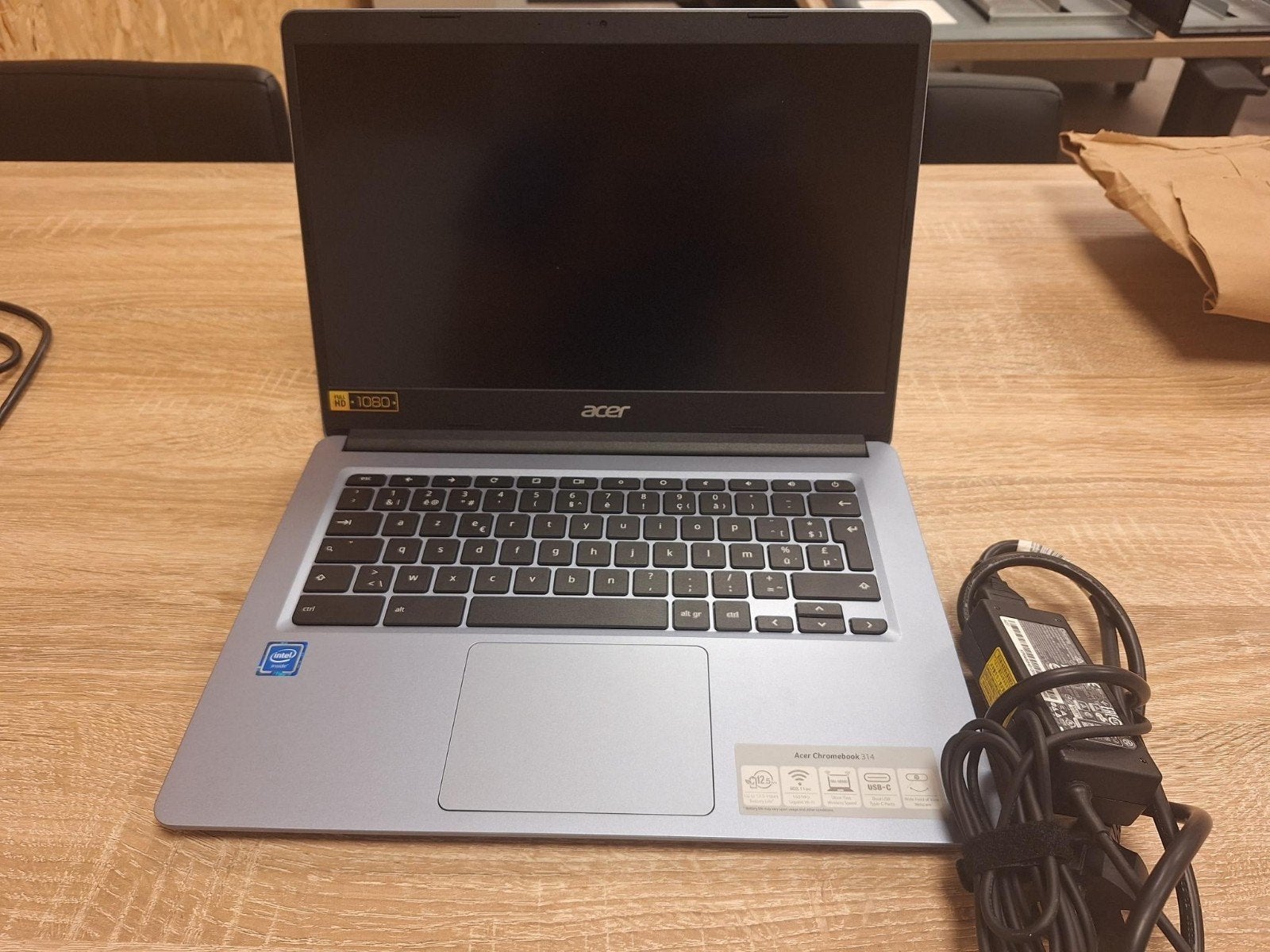 Chromebook Acer, Ophalen, Azerty