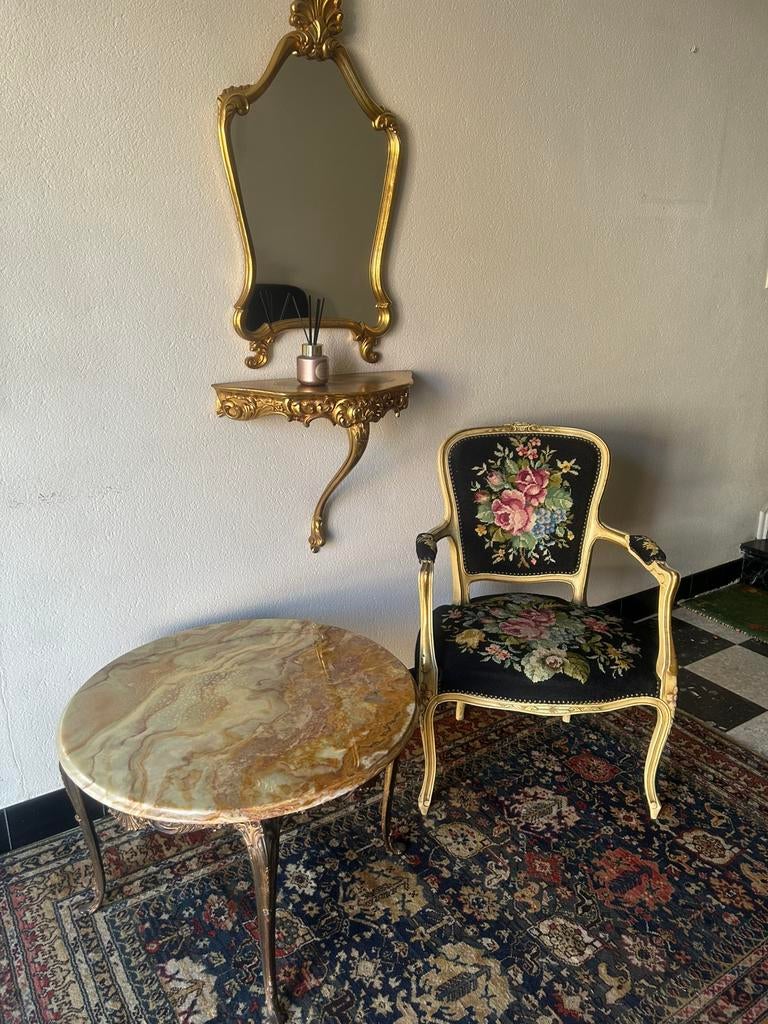 Marmeren salontafel en zeteltje., Enlèvement