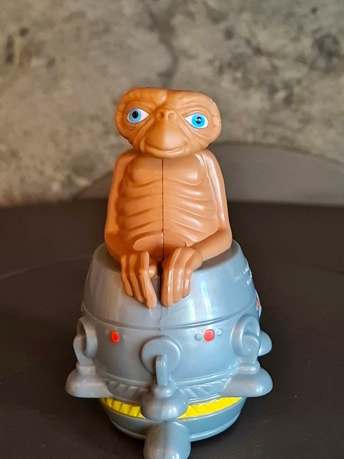Vintage E.T. Figuur in Ruimteschip (Quick 2002) - Nostalgie, Verzamelen, Ophalen, Zo goed als nieuw