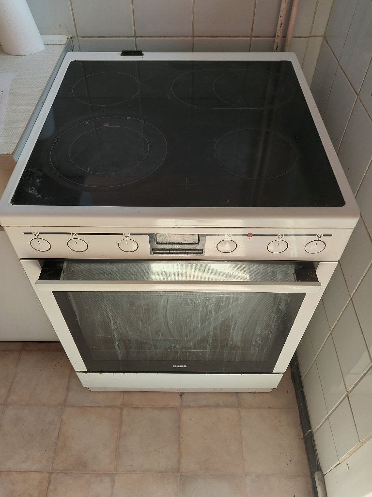 Vrijstaand kookfornuis met oven, Elektronische apparatuur, Fornuizen, Ophalen, Gebruikt, 60 cm of meer, 4 kookzones