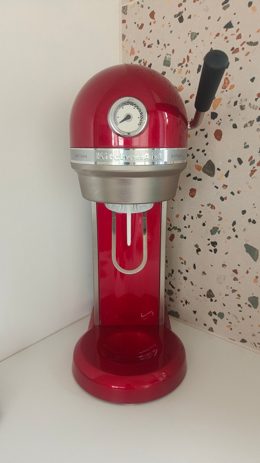 KitchenAid Sodastream, Ophalen