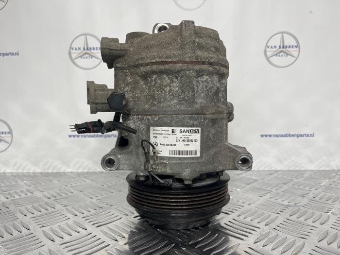Pompe clim d'un Mercedes Sprinter, -, 3 mois de garantie, Utilisé, -