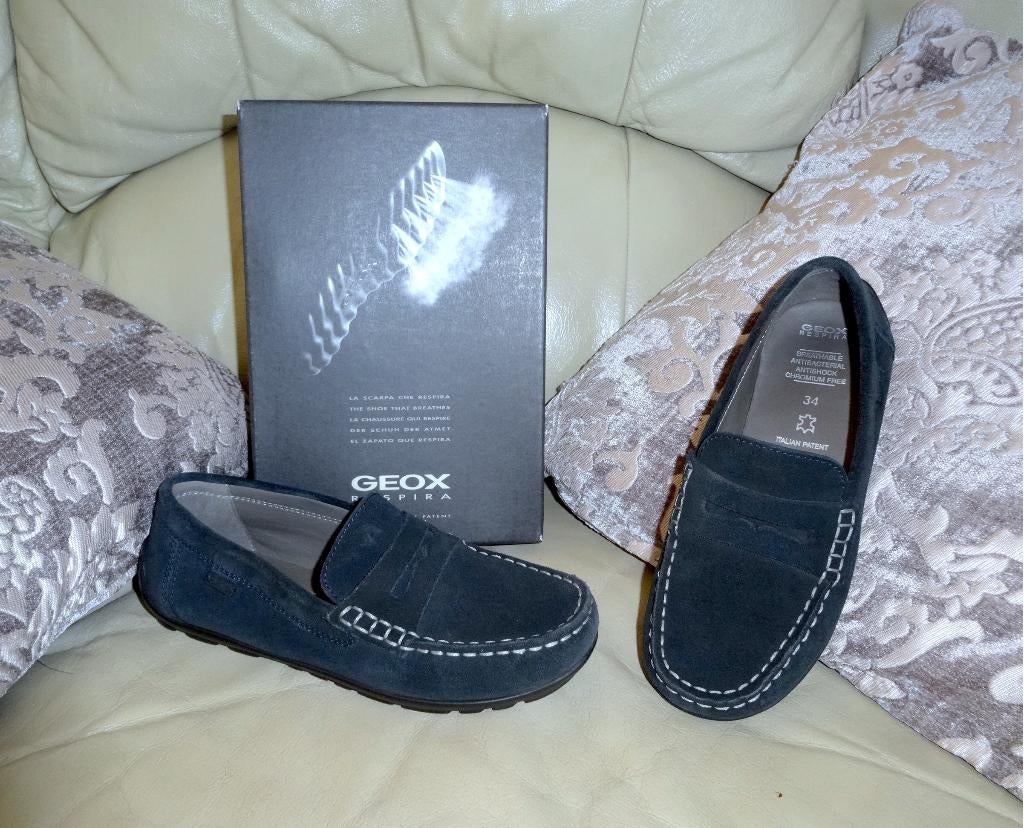 Geox mocassins 34 | leren schoenen/ sneakers voor jongens, Kinderen en Baby's, Kinderkleding | Schoenen en Sokken, Nieuw, Schoenen