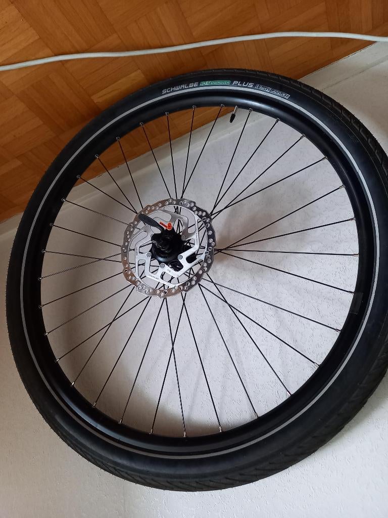 Voorwiel SCHWALBE 50 Energizer Plus (met snelspanner), Vélos & Vélomoteurs, Enlèvement