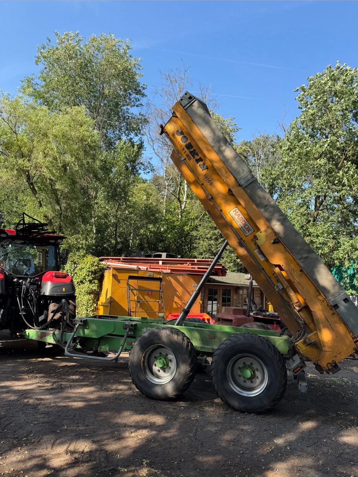 Joskin grond dumper hardox, Enlèvement
