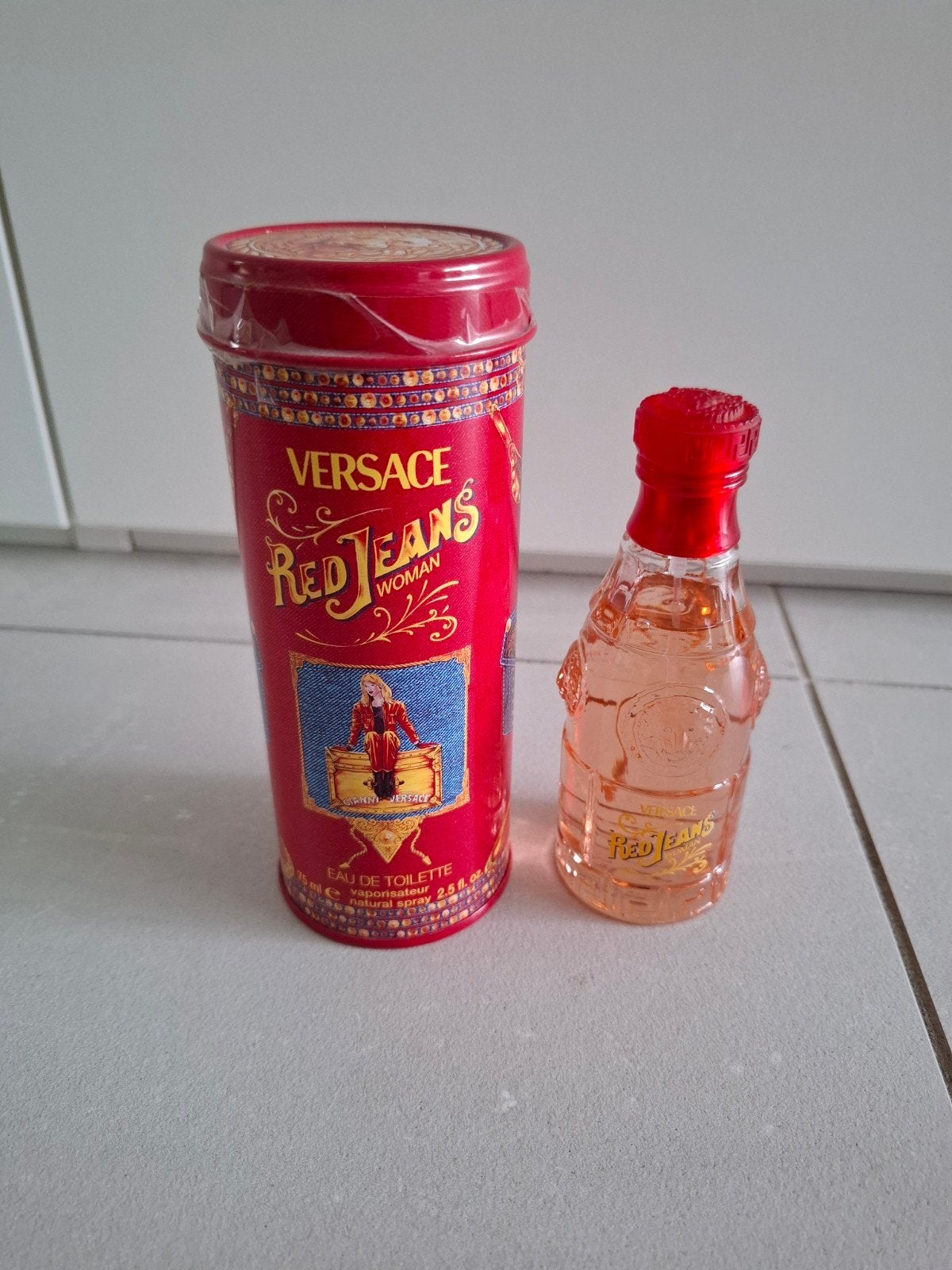 Versace Red Jeans parfum 75 ml Nieuw, Verzamelen, Verzenden