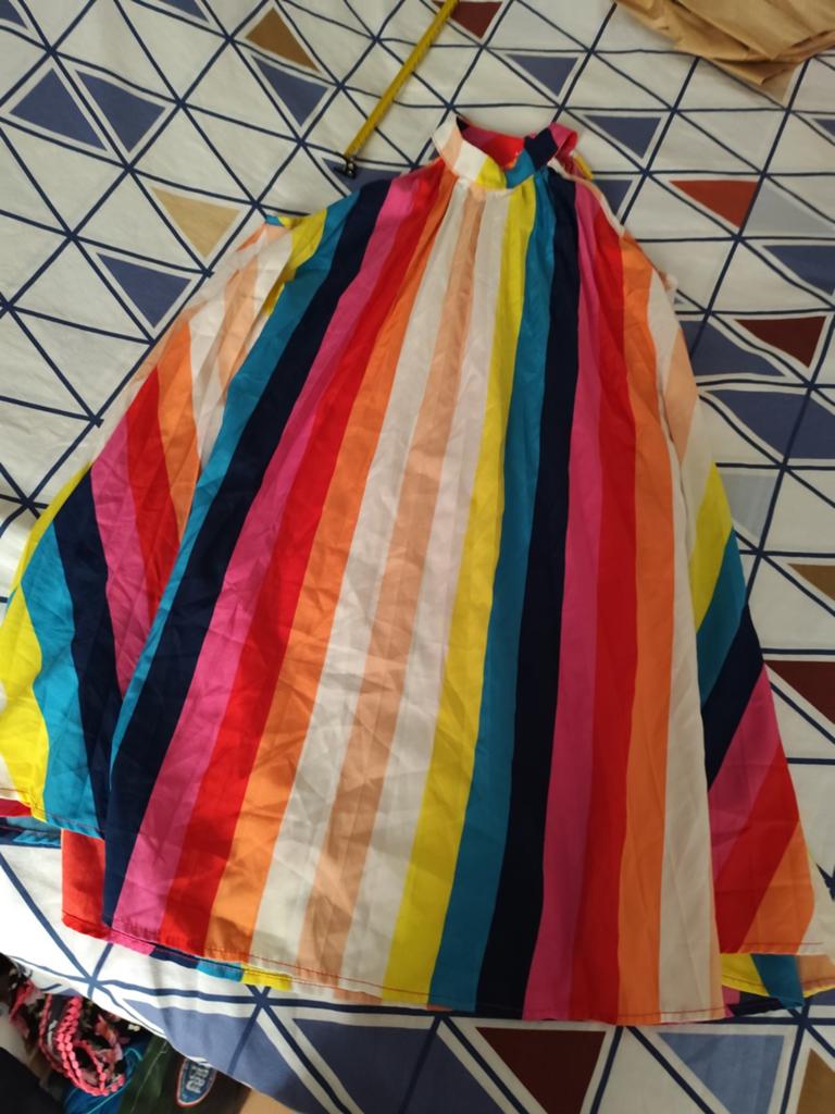 Robe 11 ans, Enlèvement ou Envoi