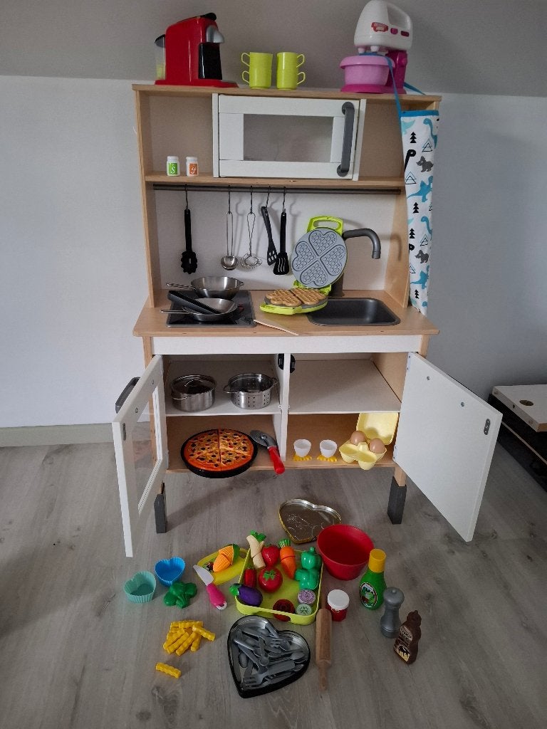 Kitchenette à jouets, Enfants & Bébés, Enlèvement, Comme neuf, Bois, Jouer à la cuisine
