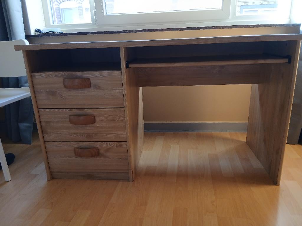 Bureau, Maison & Meubles, Avec tiroirs, 129 cm, Enlèvement, Utilisé