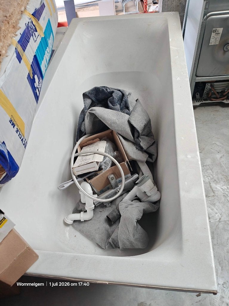 ligbad met badkraan, Ophalen, Gebruikt