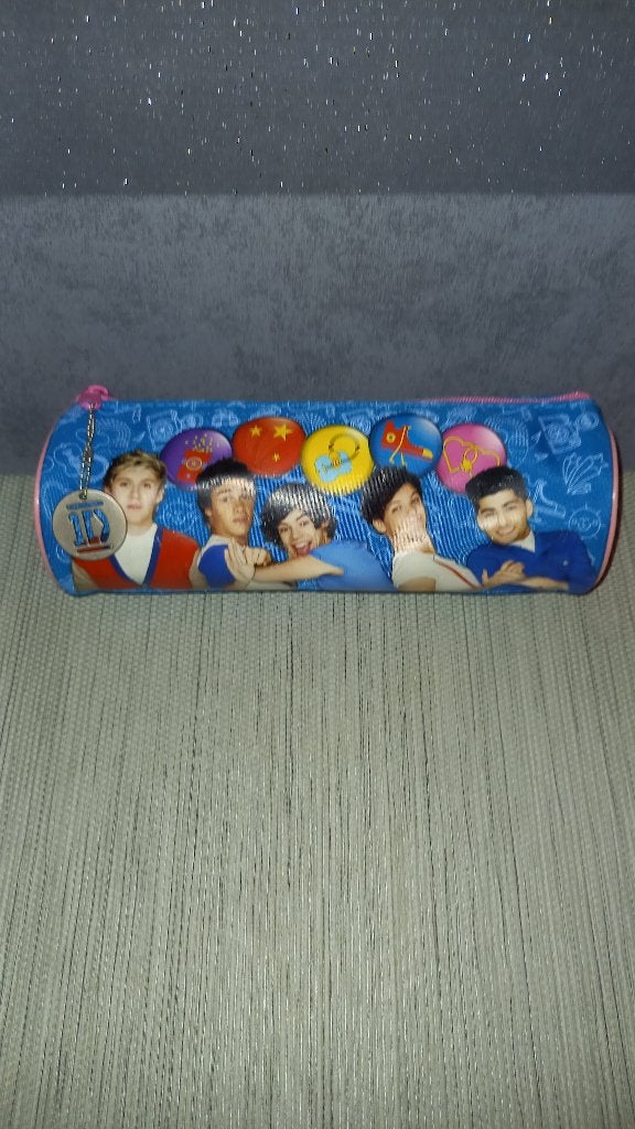 Trousse à crayons One Direction, Collections, Enlèvement ou Envoi, Comme neuf, Ustensile