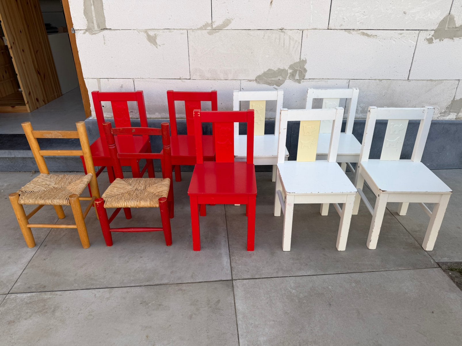IKEA kinderstoeltje 3x rood / 4x wit EN 2x Vintage rieten, Kinderen en Baby's, Ophalen, Gebruikt