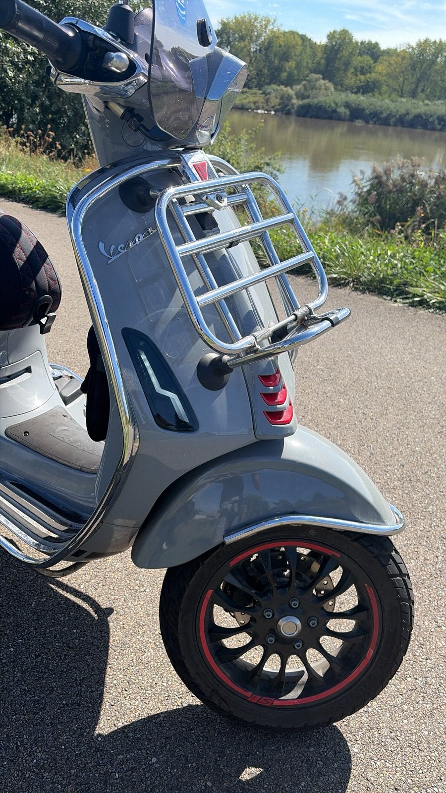 Vespa sprint a klasse, Vélos & Vélomoteurs, Enlèvement, Comme neuf
