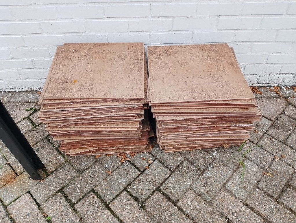 GRATIS: Partij van 150 stuks tegels, Doe-het-zelf en Bouw, Ophalen, Nieuw