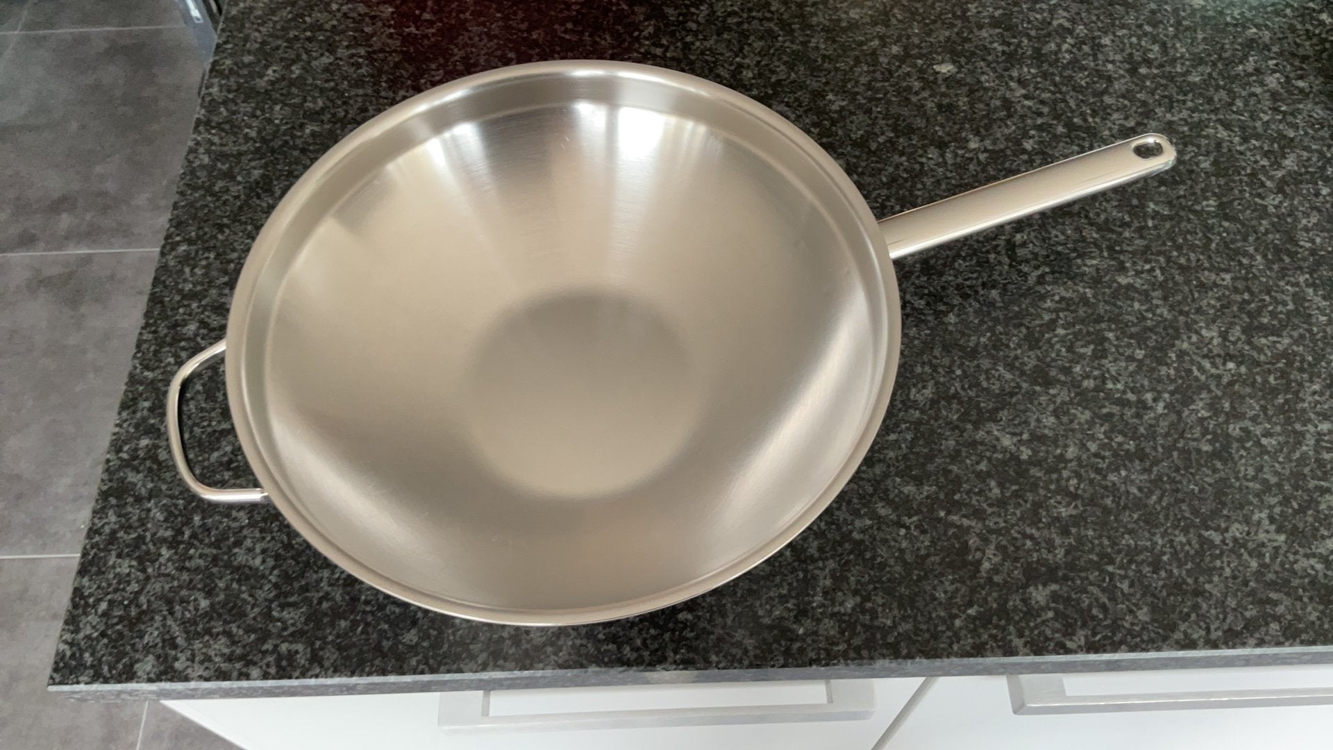 Demeyere Wokpan 34 cm, Huis en Inrichting, Ophalen of Verzenden, Zo goed als nieuw
