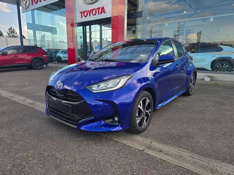 Toyota Yaris Iconic, Auto's, Automaat, 1498 cc, Blauw, 5 deurs