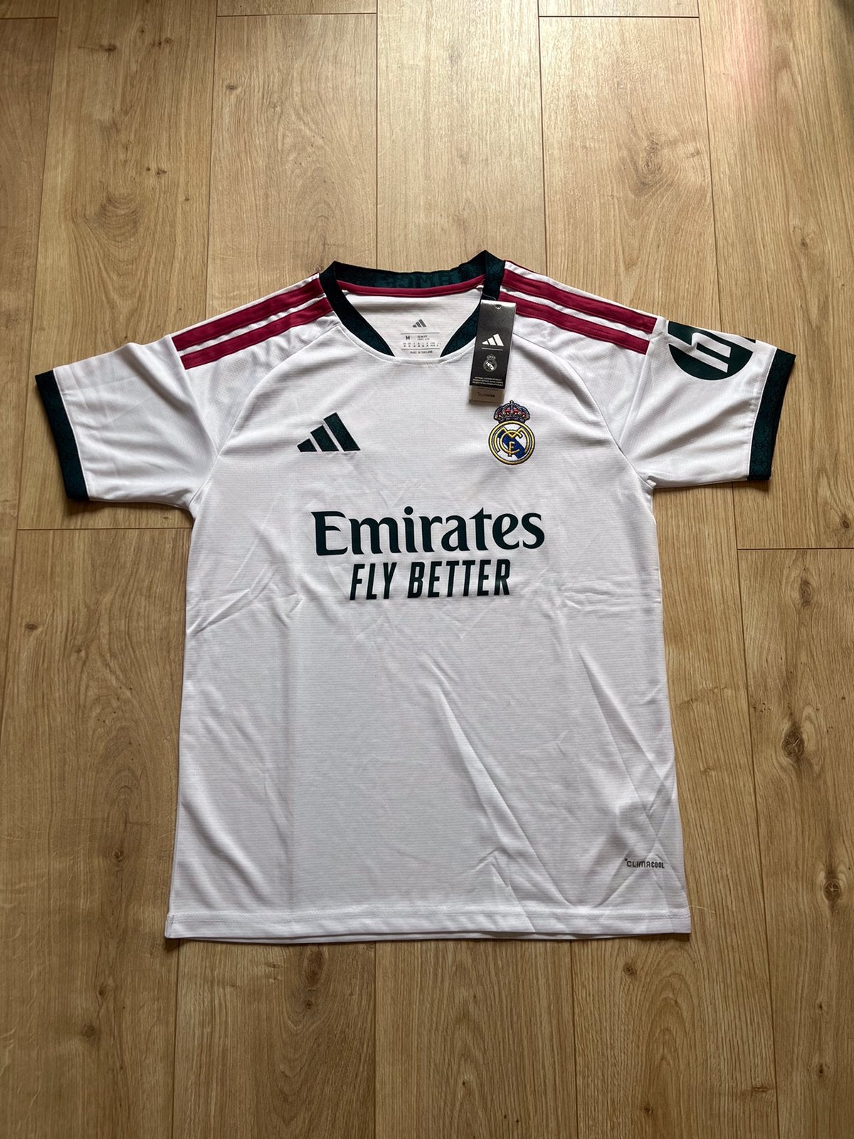 Maillot Real Madrid domicile blanc Adidas 2026/2027, Taille S, Comme neuf, Maillot