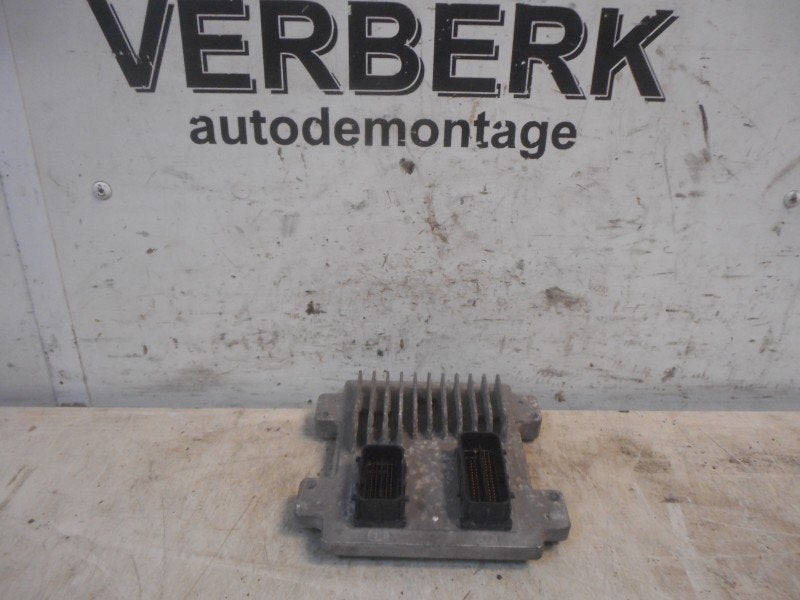 CALCULATEUR MOTEUR ECU Opel Corsa E (12679197acb5), Autos : Pièces & Accessoires, Opel, Opel Automobile GmbH, Utilisé, Kontakt-opel@opel.com
