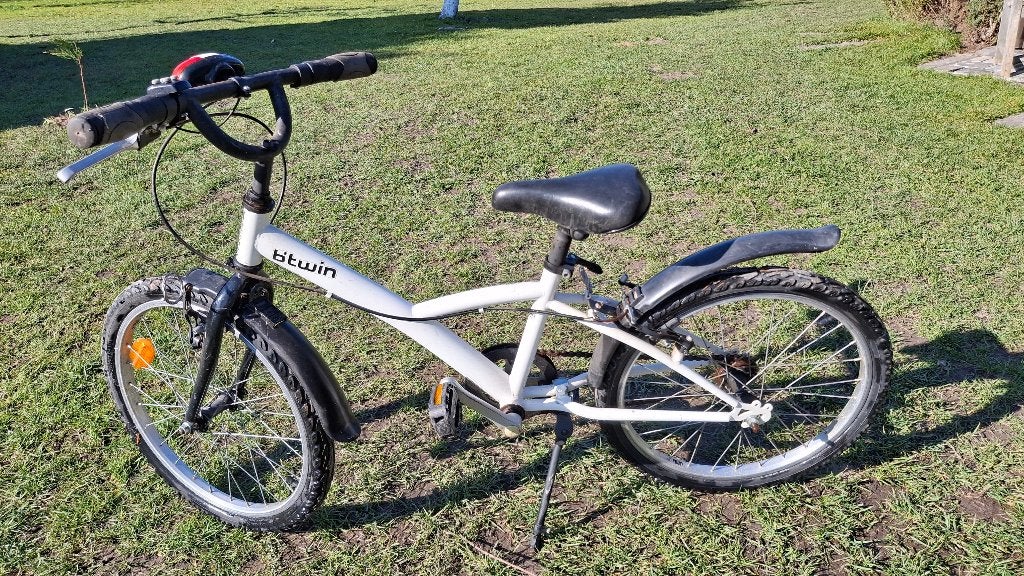 vélo enfant, Enlèvement, Utilisé, Frein sur jante, 20 pouces ou plus