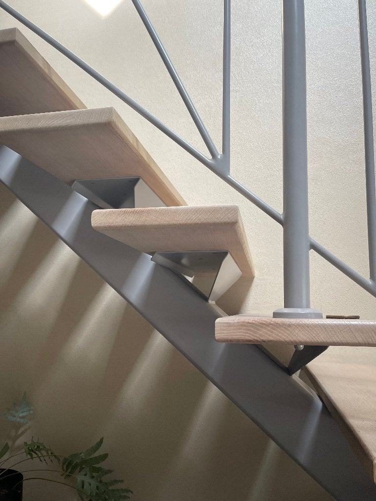 Open eiken trap, Doe-het-zelf en Bouw, Ophalen, Zo goed als nieuw, Trap, 2 tot 4 meter