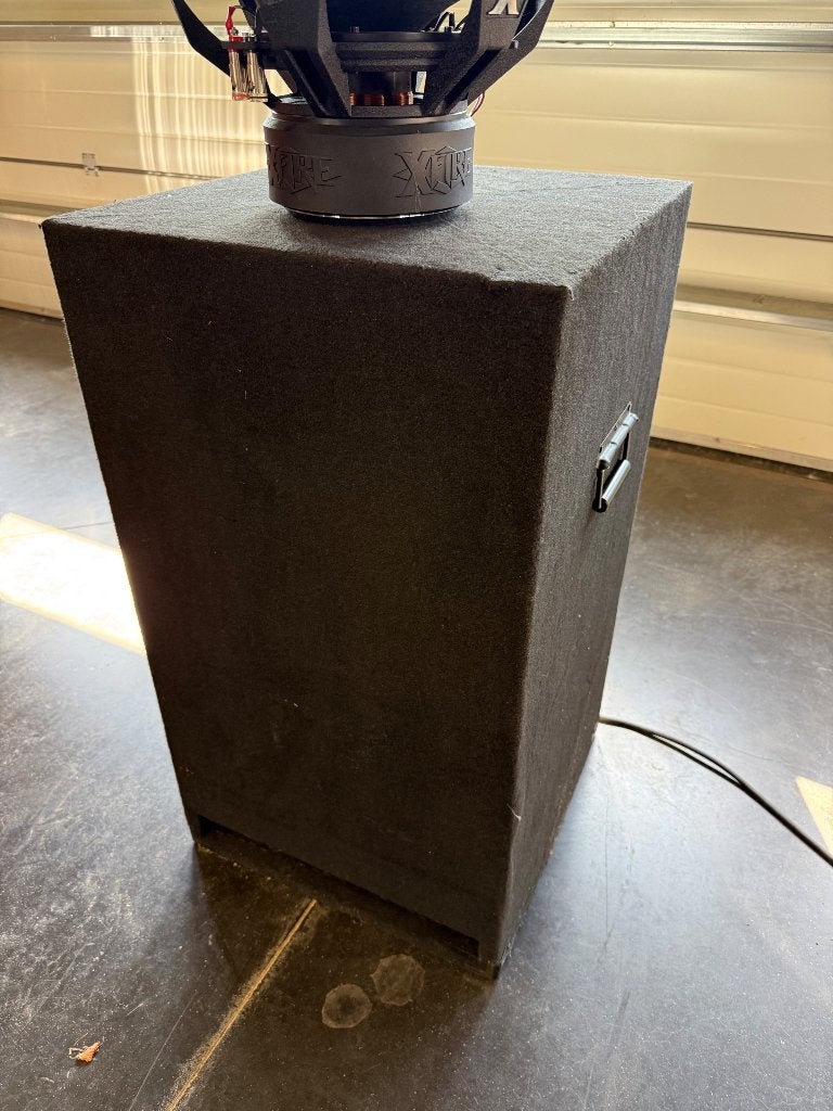 Bandpassbox, Enlèvement, Comme neuf, 150 watts ou plus, Subwoofer