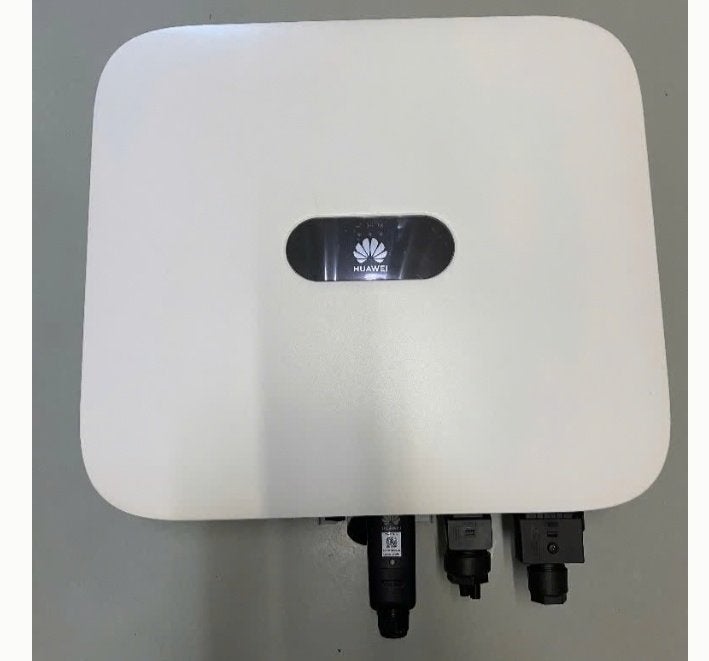 Omvormer huawei 8kW, Doe-het-zelf en Bouw, Ophalen, Zo goed als nieuw