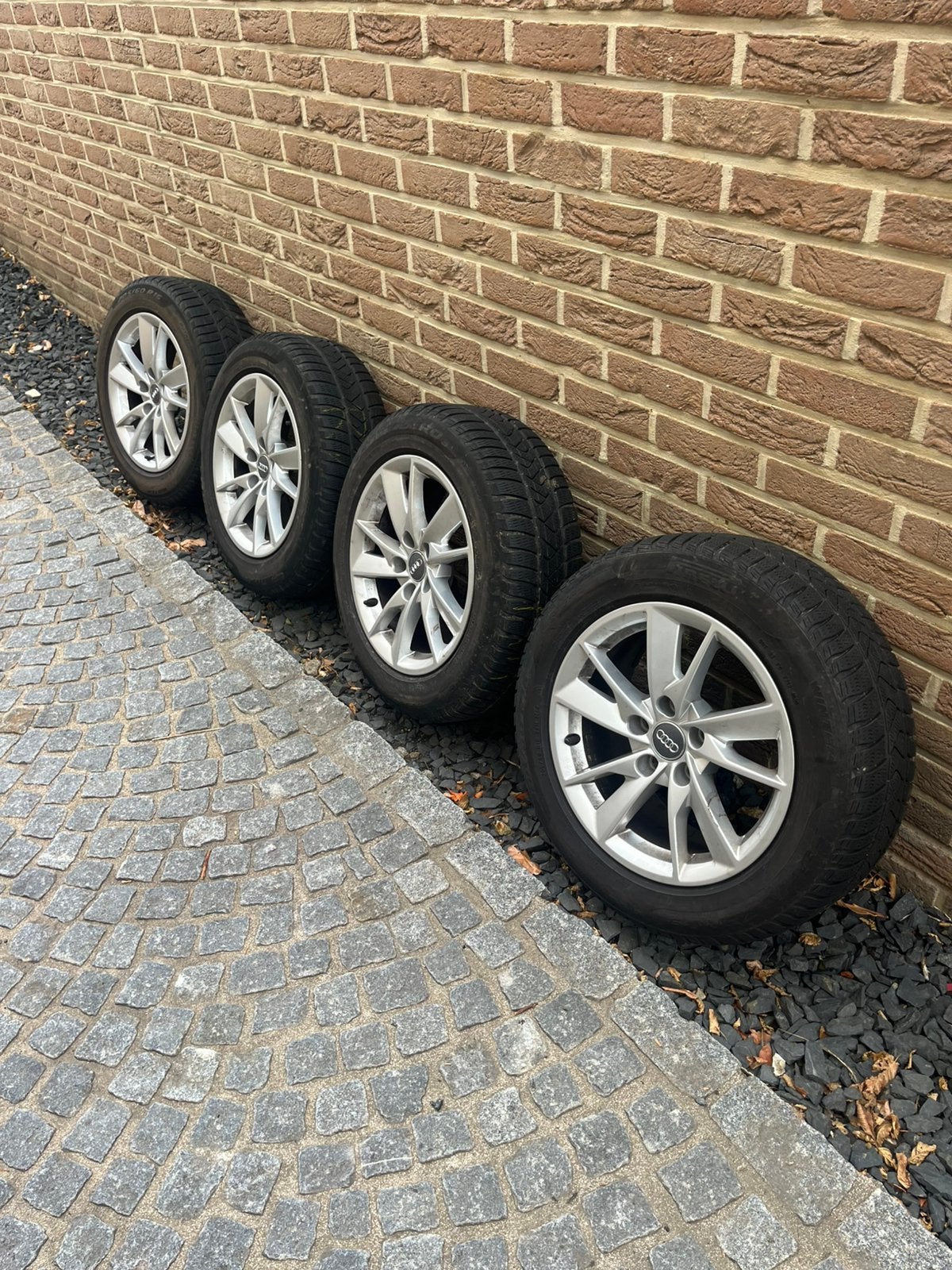 Winterbanden met velg Audi A4, Ophalen, Winterbanden, Velg(en)