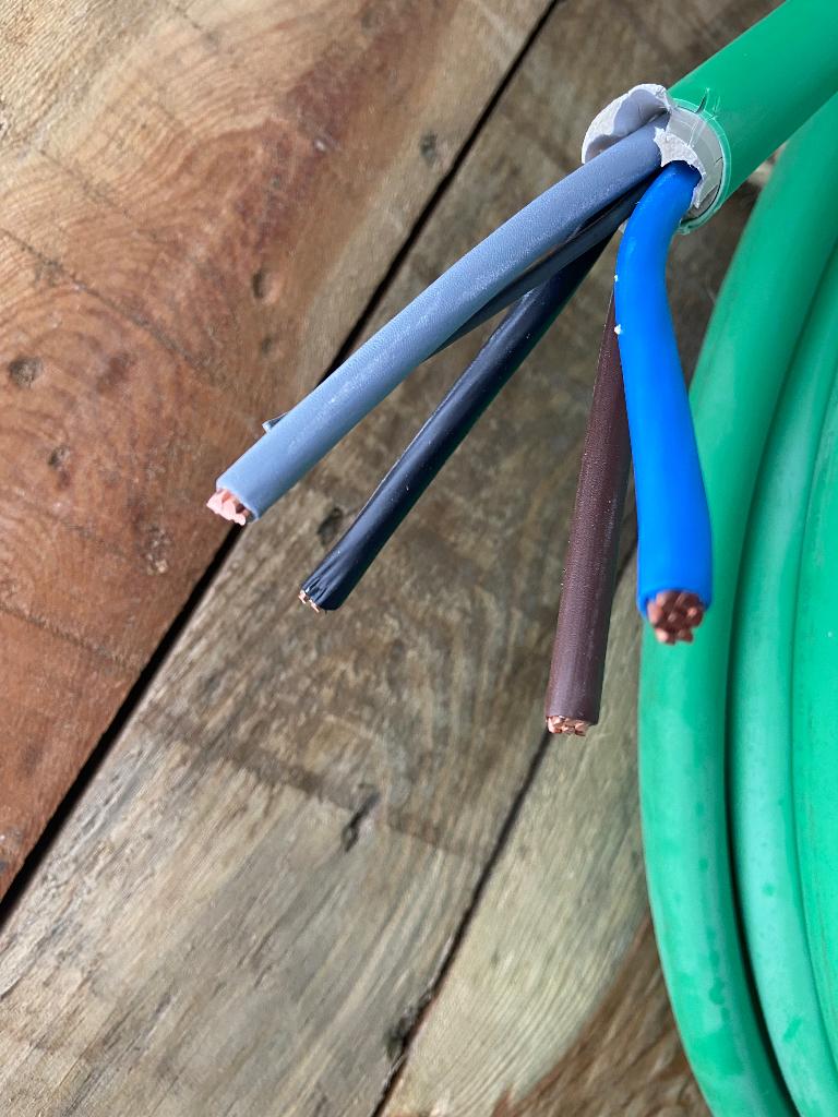 Cable 4x25 xgb  100m, Enlèvement, Neuf, Autres types