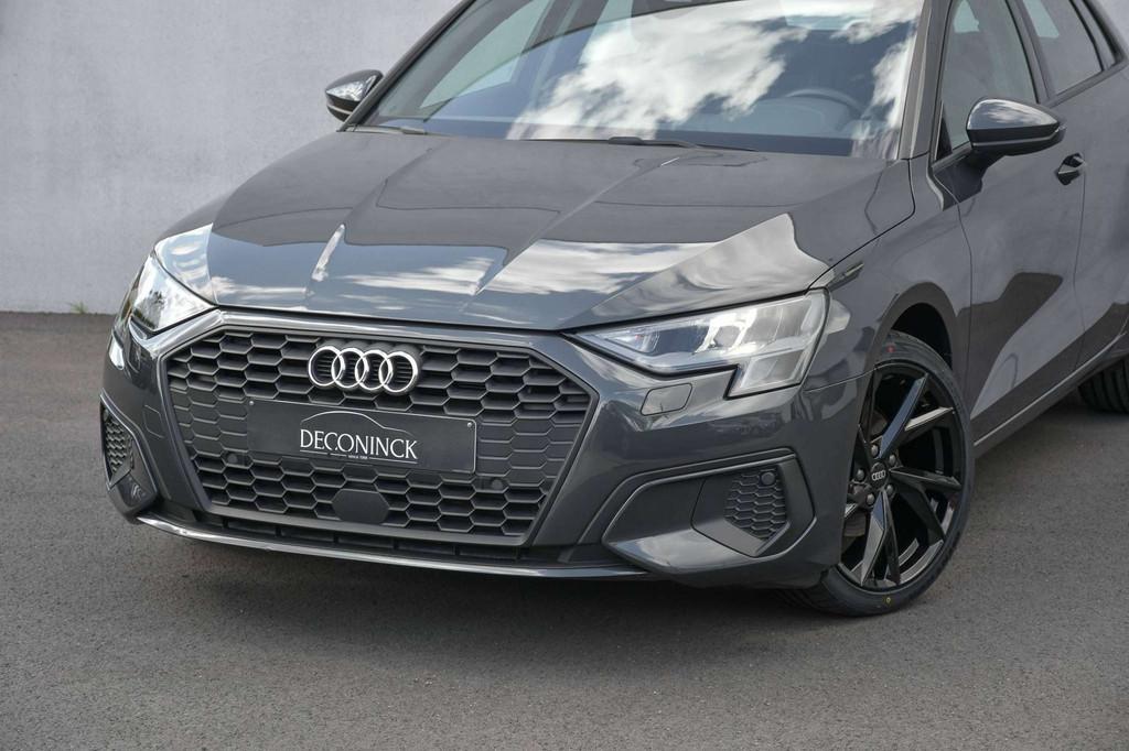 Audi A3 A3 Sportback 30 TFSI *ACC*CARPLAY*LED*PDC*, Auto's, Automaat, 116 g/km, Stof, Gebruikt