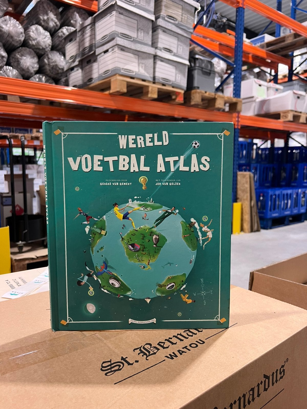De wereld voetbal atlas, Ophalen, Zo goed als nieuw