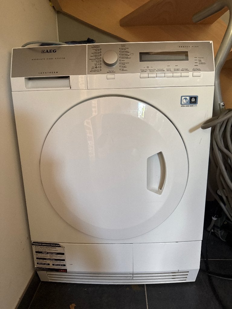 Droogkast, Ophalen, 6 tot 8 kg, Gebruikt, Bovenlader