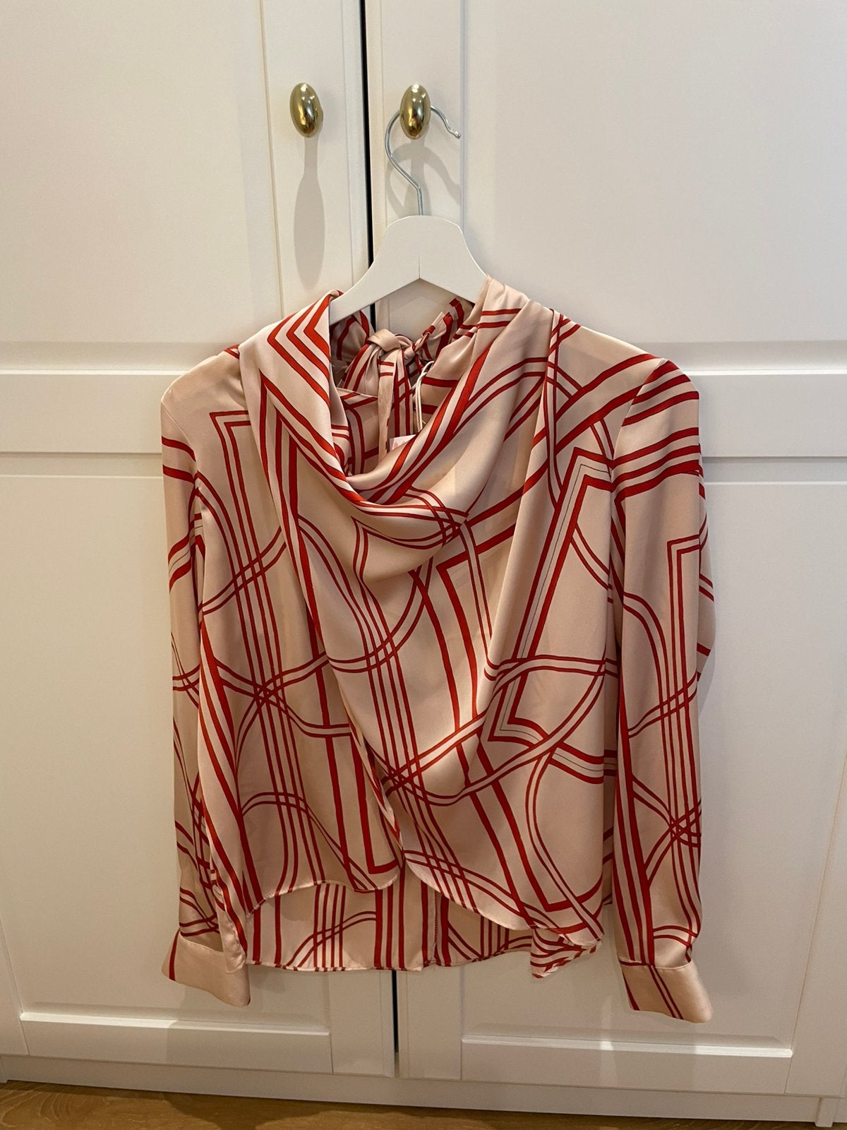 Hemd zara maat m, Vêtements | Femmes, Enlèvement, Comme neuf