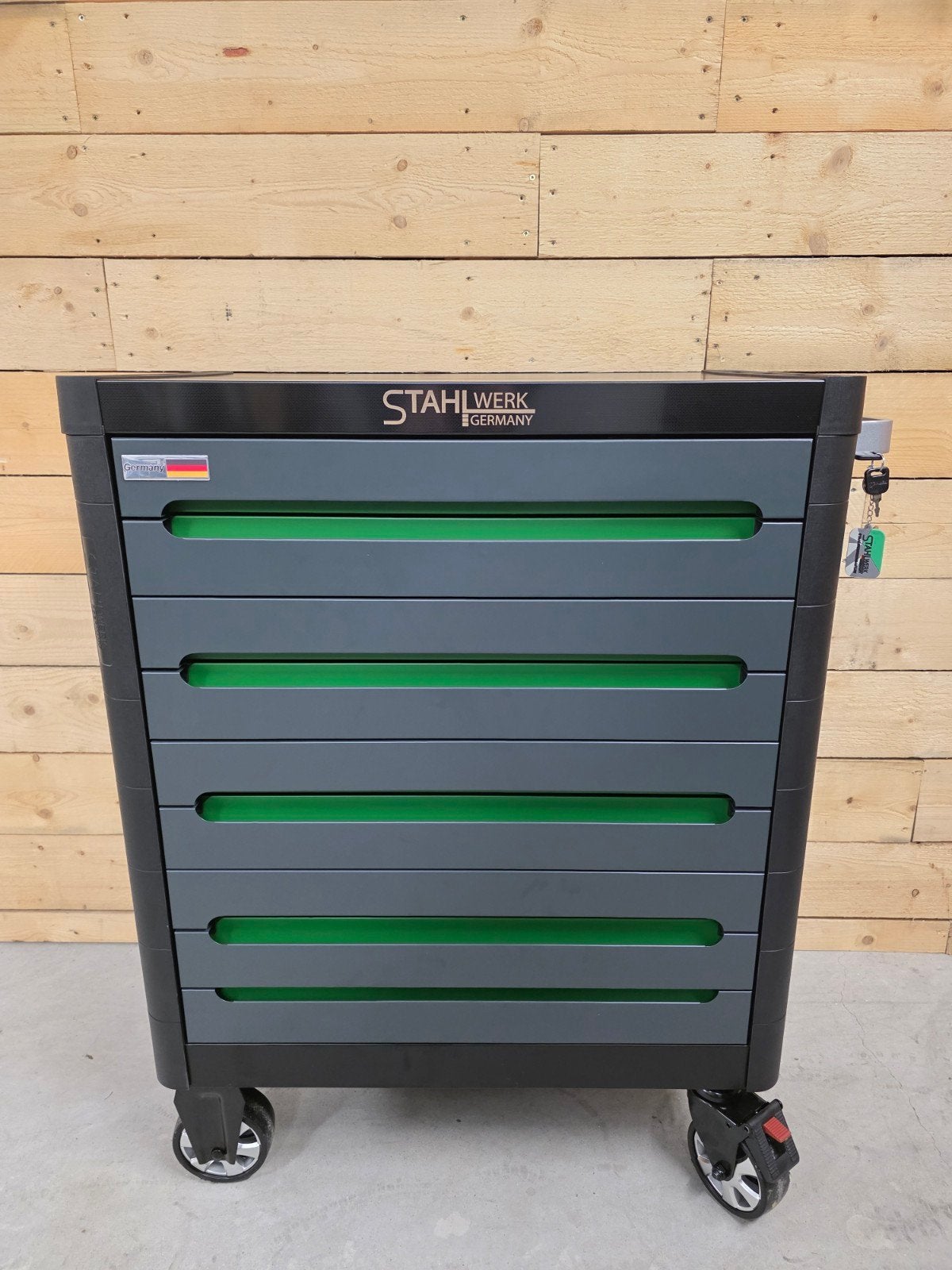 STAHLWERK SW9 /9Laden Gereedschapswagen* Nieuw **, Doe-het-zelf en Bouw, Ophalen