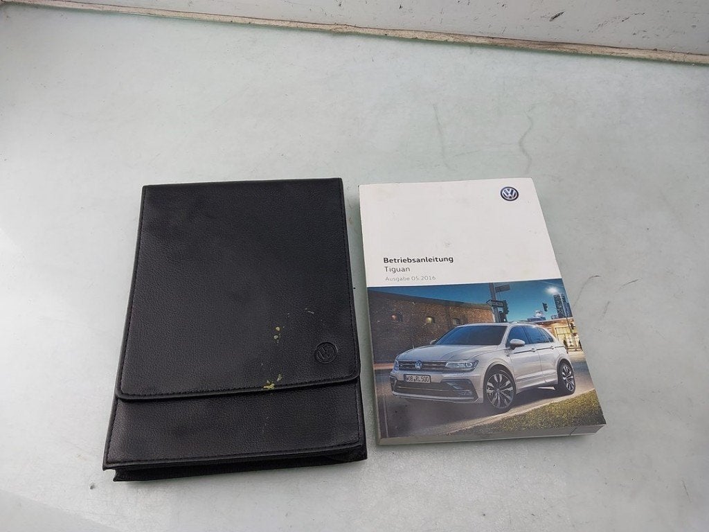 INSTRUKTIEBOEK Volkswagen Tiguan (AD1) (01-2016/04-2024), Dhr. J. Ham, Gebruikt, Volkswagen, Administratie@autoham.nl